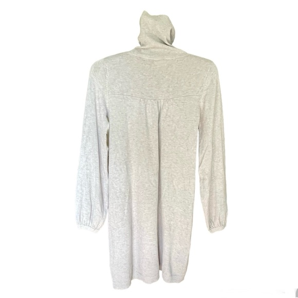 Derek Heart Light Gray Long Sleeve Turtleneck Sweater Dress EUC size M - Picture 2 of 9